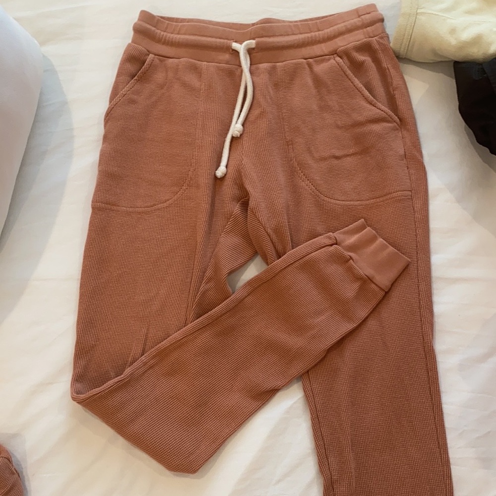 Sold - Picture 5 of 5